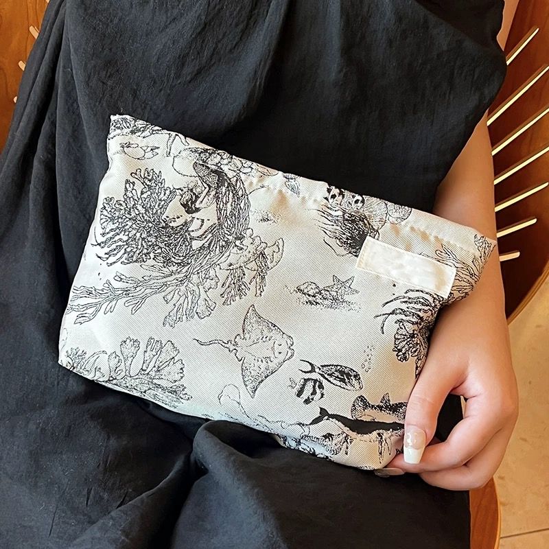 Hoshom Wholesale High Quality Custom Printed Canvas Cosmetic Pencil Bag Manufacturer